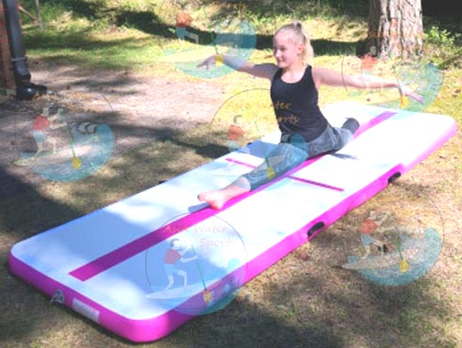 Plataformas flotantes inflables, colchonetas de yoga y juegos